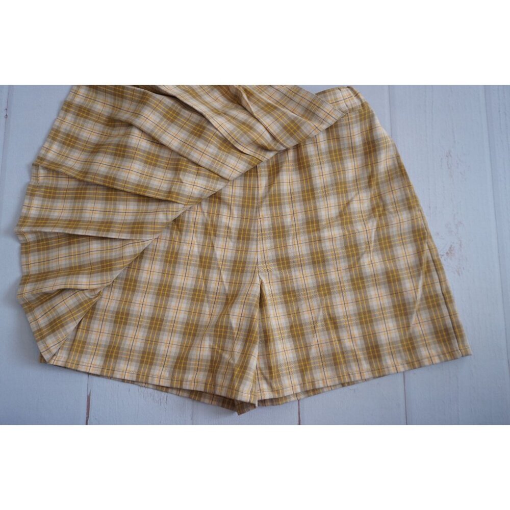 Uniqlo Kids Checkered Pleated Mini Skirt/ Skort, Size 9-10 - Picture 5 of 10